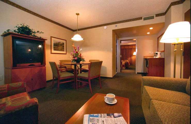 Embassy Suites By Hilton Portland Airport Oda fotoğraf